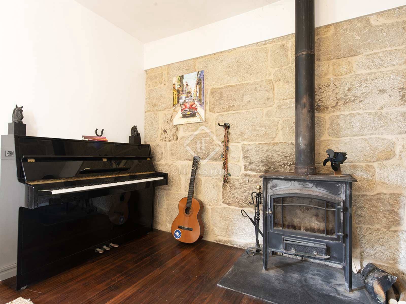 4 bedroom Finca/Country House for sale in Nigran with garage - € 1,350,000 (Ref: 7697450)