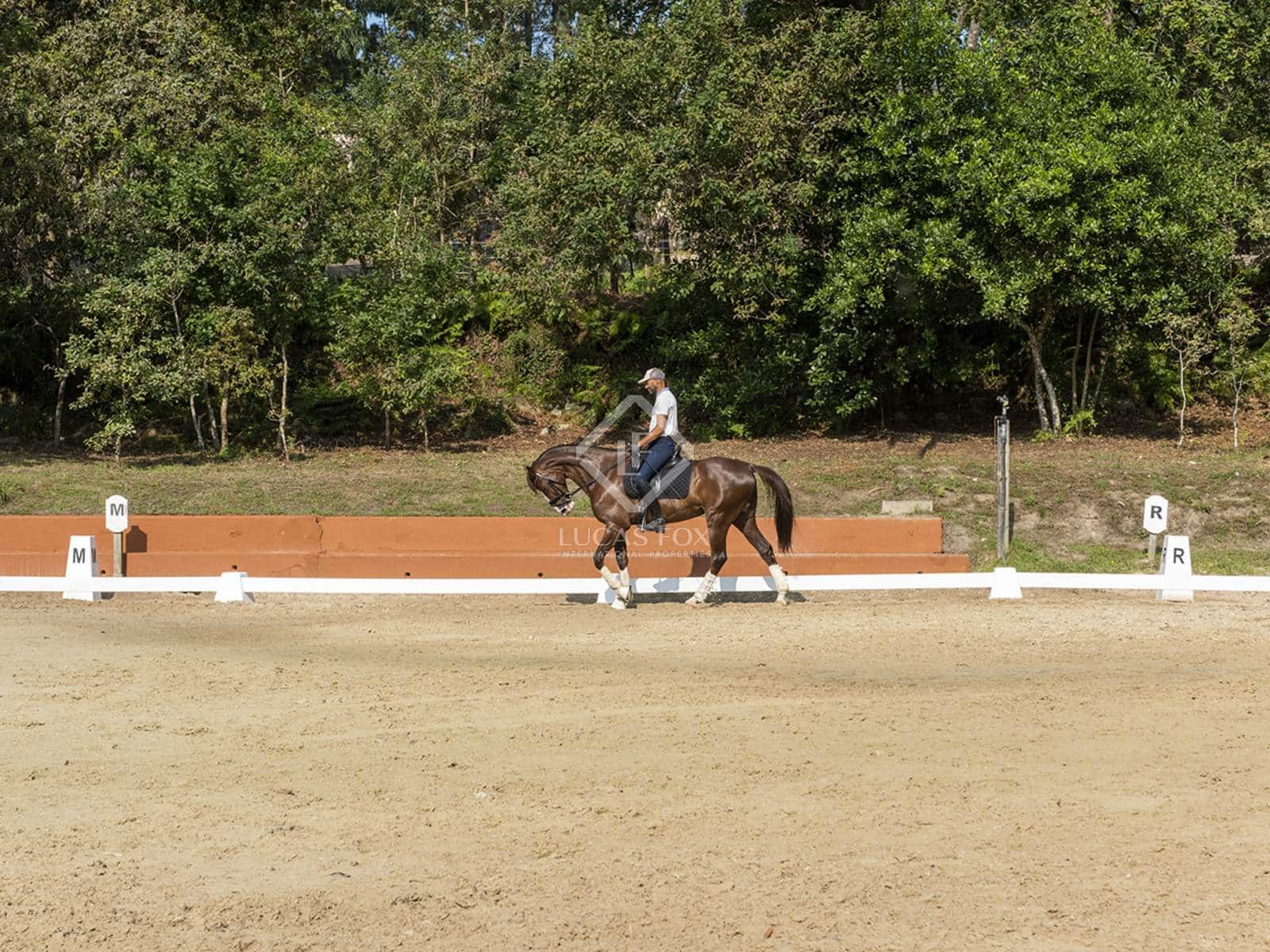 4 bedroom Finca/Country House for sale in Nigran with garage - € 1,350,000 (Ref: 7697450)