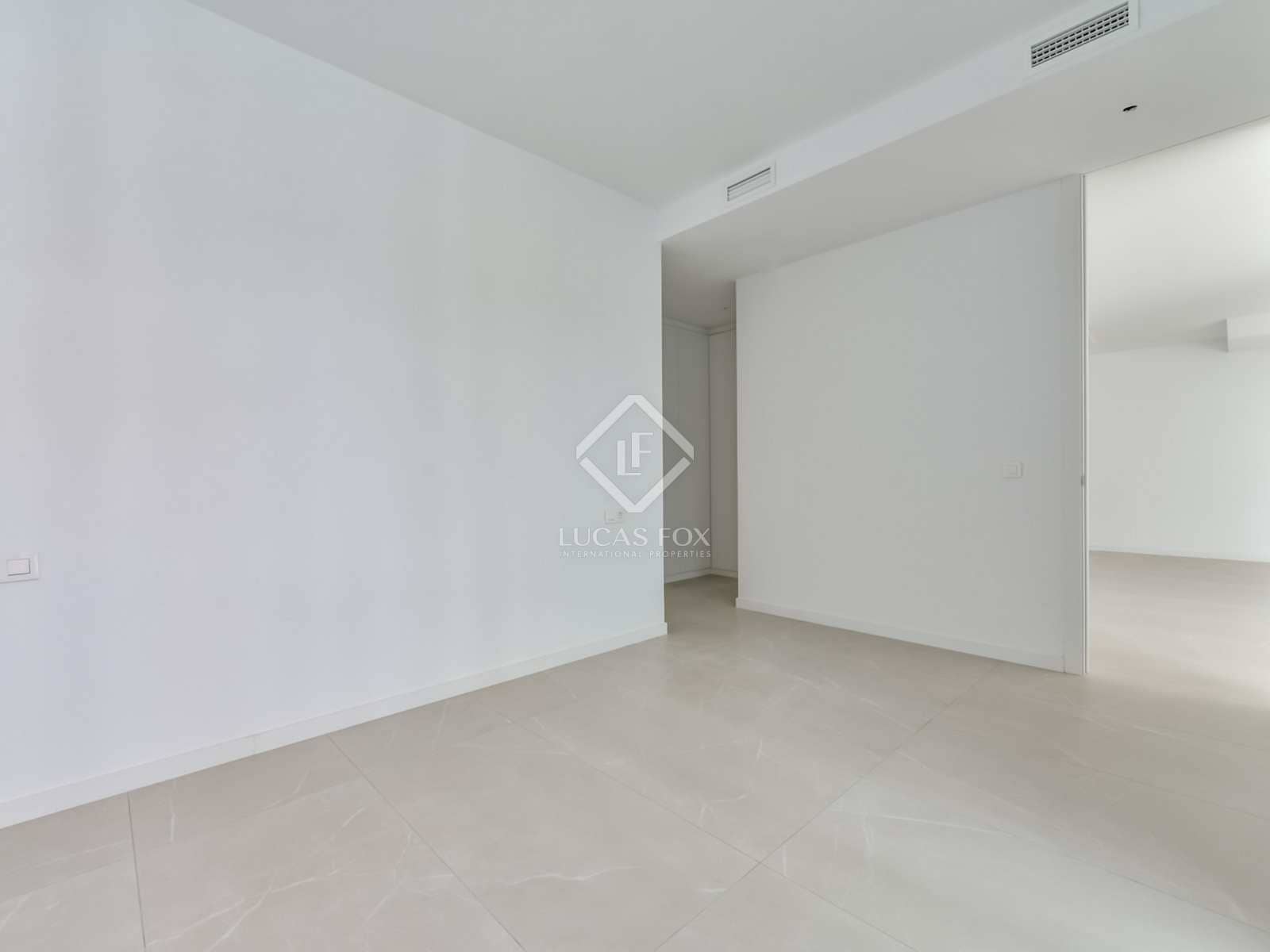 4 bedroom Villa for sale in Finestrat with pool garage - € 1,150,000 (Ref: 7709794)