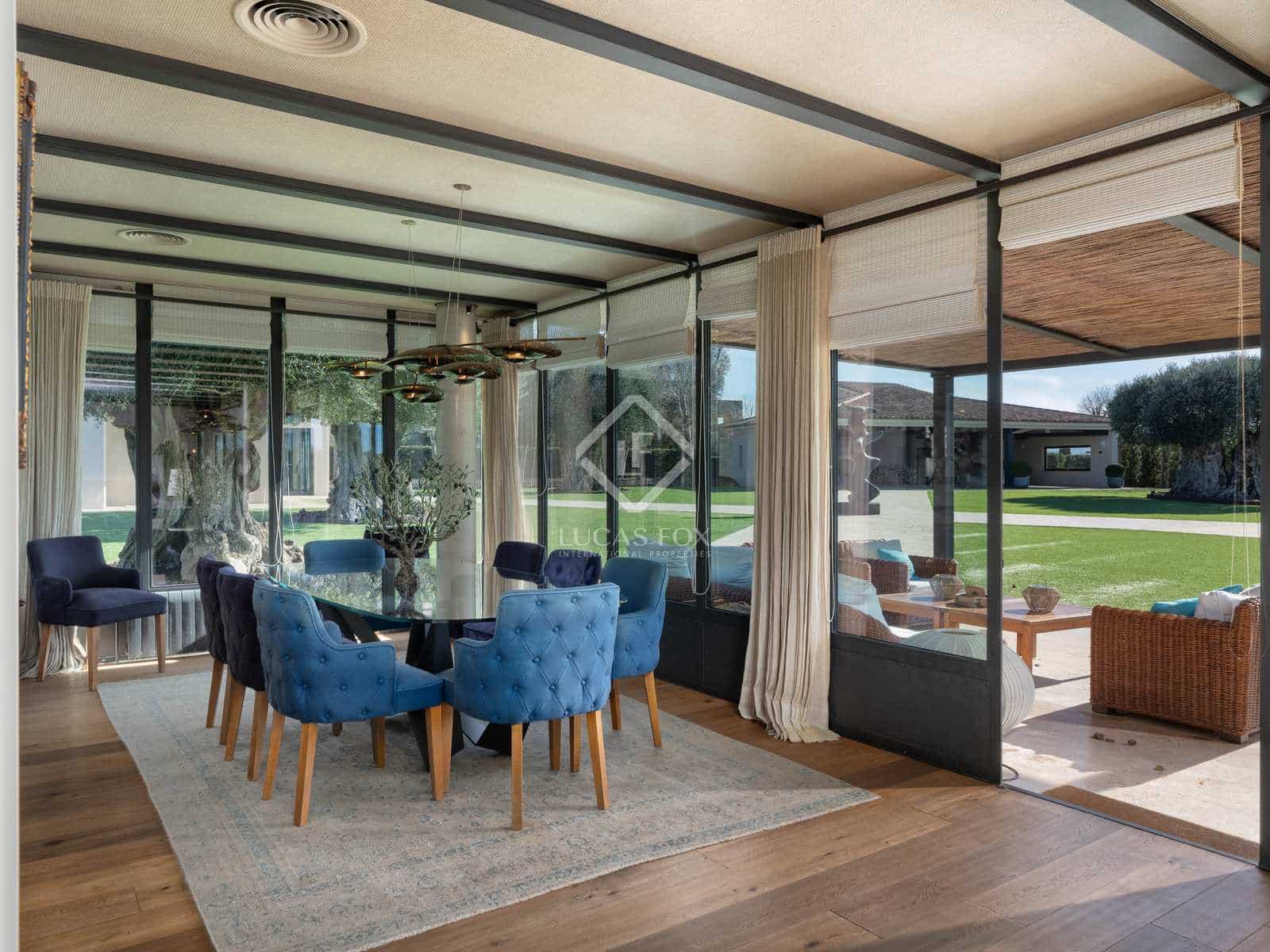 7 sypialnia Willa na sprzedaż w La Bisbal d'Emporda z basenem garażem - 3 690 000 € (Ref: 7709801)