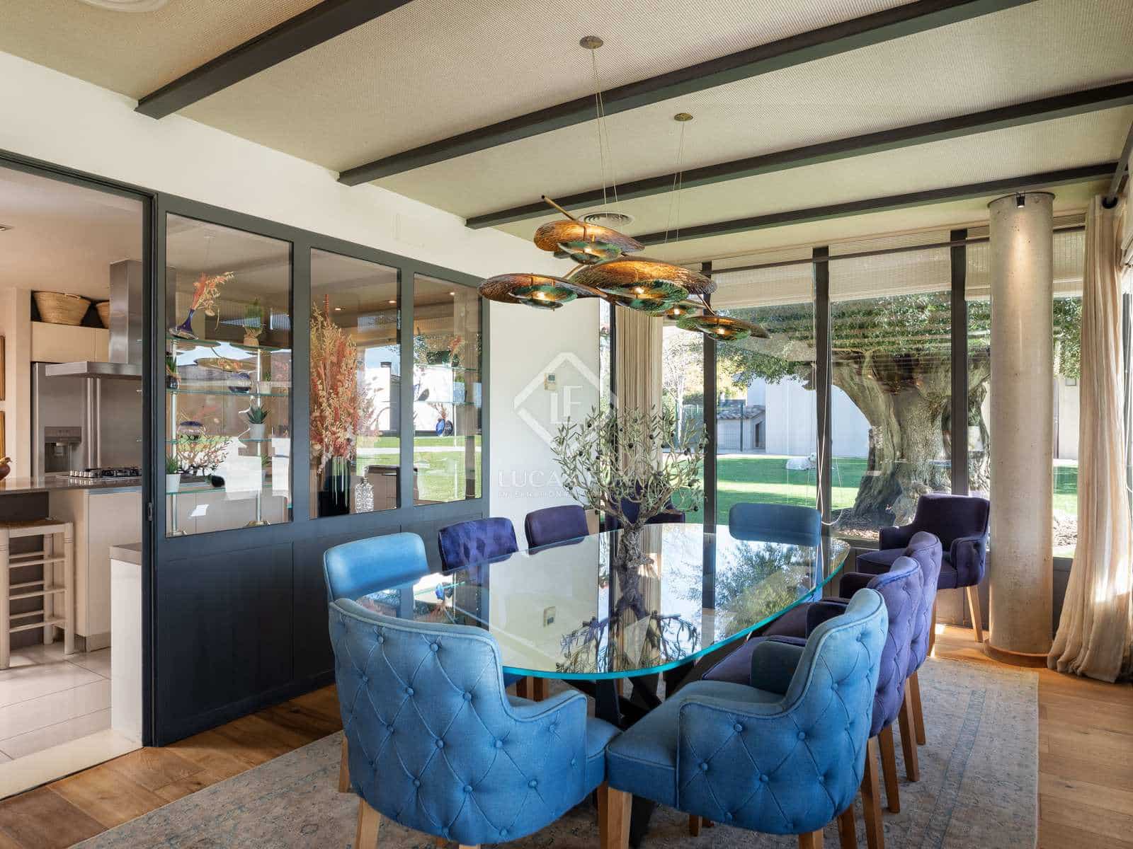 7 sypialnia Willa na sprzedaż w La Bisbal d'Emporda z basenem garażem - 3 690 000 € (Ref: 7709801)