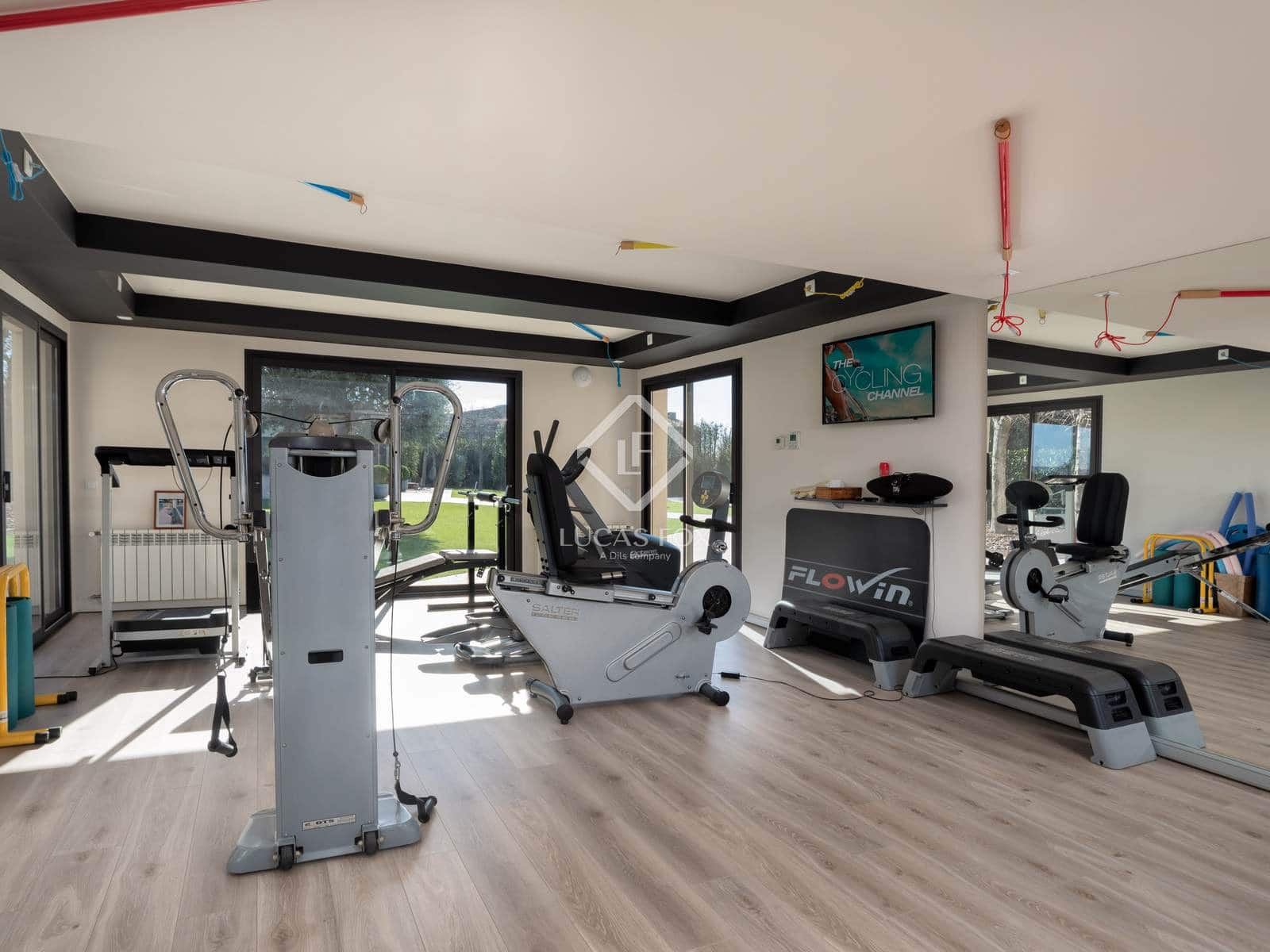 7 sypialnia Willa na sprzedaż w La Bisbal d'Emporda z basenem garażem - 3 690 000 € (Ref: 7709801)