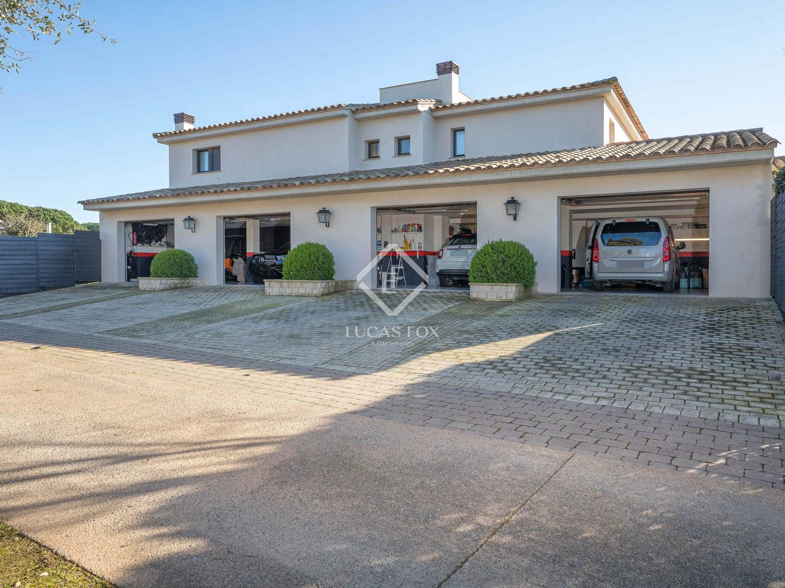 7 sypialnia Willa na sprzedaż w La Bisbal d'Emporda z basenem garażem - 3 690 000 € (Ref: 7709801)