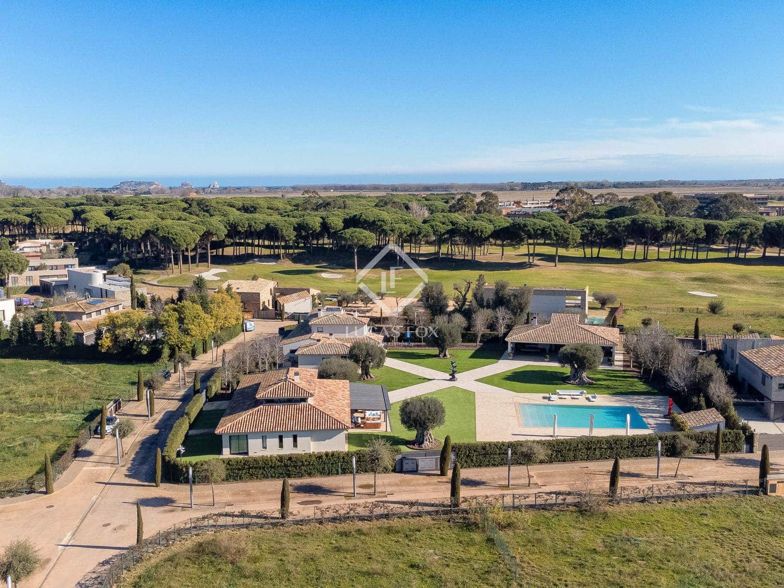 7 sypialnia Willa na sprzedaż w La Bisbal d'Emporda z basenem garażem - 3 690 000 € (Ref: 7709801)