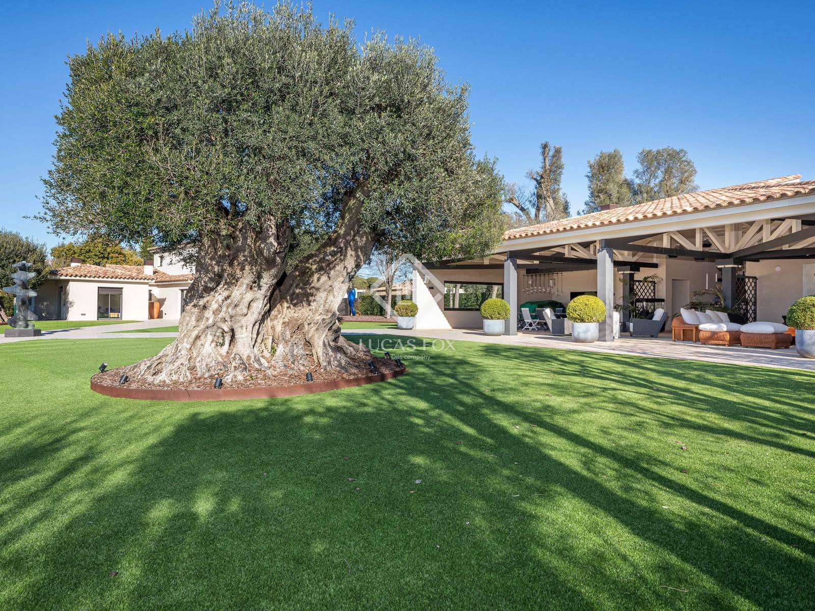 7 sypialnia Willa na sprzedaż w La Bisbal d'Emporda z basenem garażem - 3 690 000 € (Ref: 7709801)