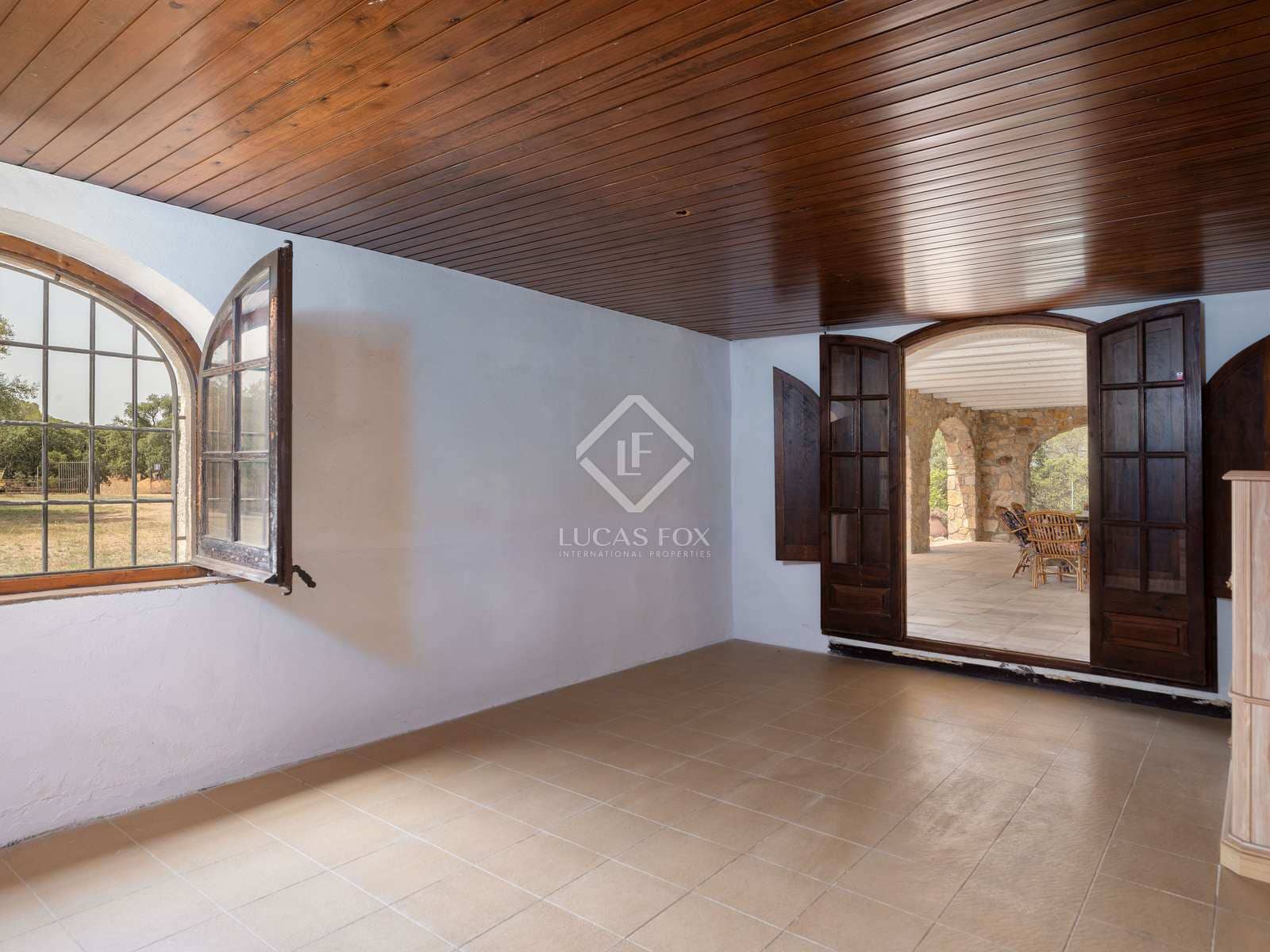 5 soveværelse Finca/Landehus til salg i Llagostera - € 1.000.000 (Ref: 7709803)