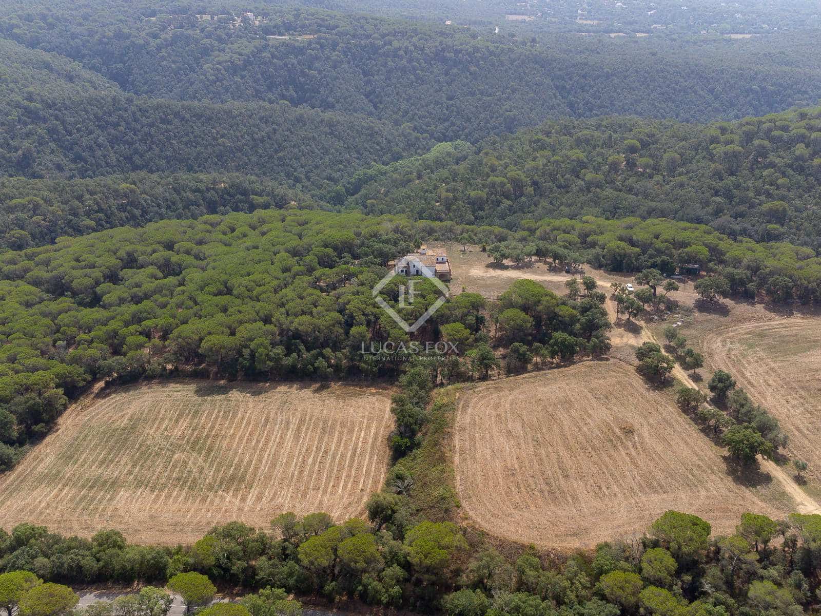 5 soveværelse Finca/Landehus til salg i Llagostera - € 1.000.000 (Ref: 7709803)