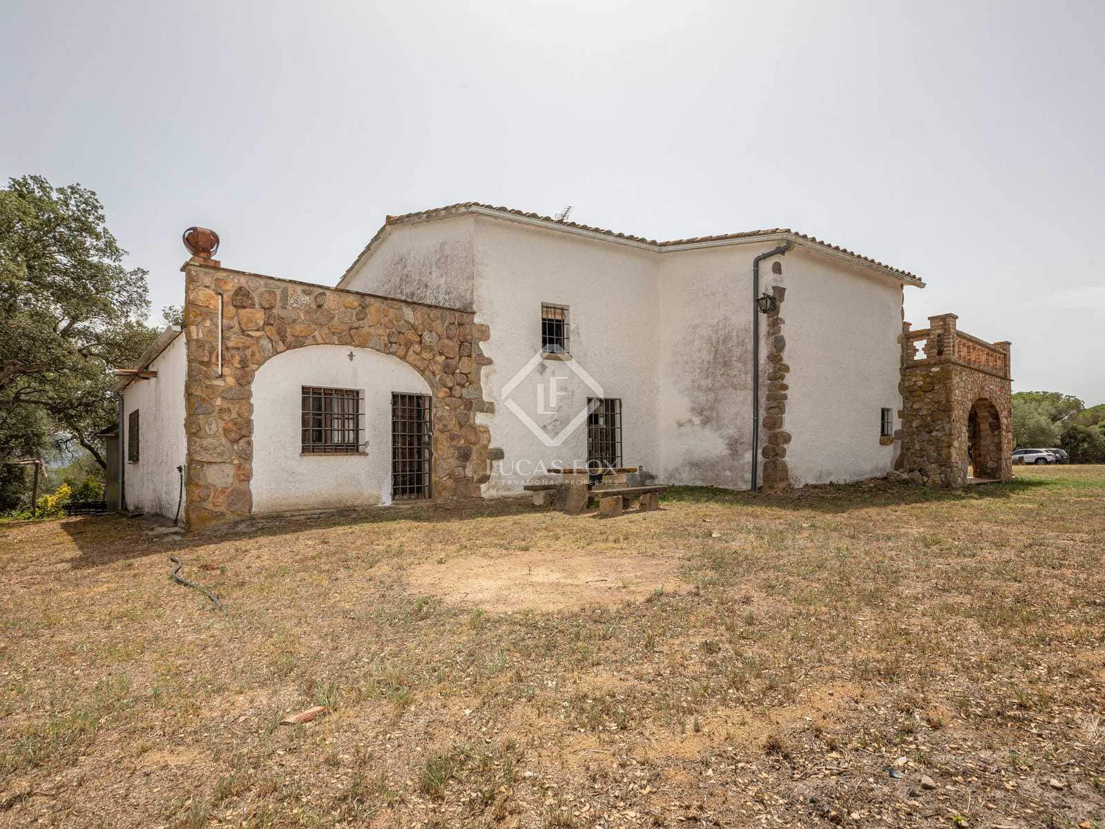 5 soveværelse Finca/Landehus til salg i Llagostera - € 1.000.000 (Ref: 7709803)