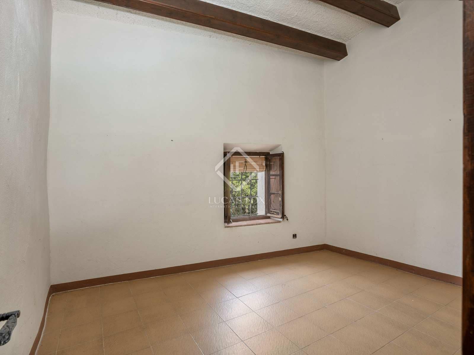 5 soveværelse Finca/Landehus til salg i Llagostera - € 1.000.000 (Ref: 7709803)