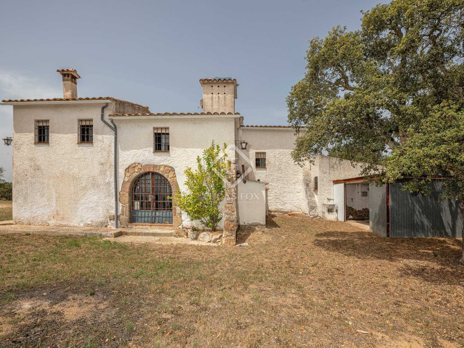 5 soveværelse Finca/Landehus til salg i Llagostera - € 1.000.000 (Ref: 7709803)