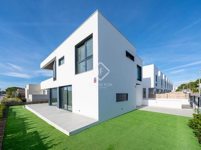 4 sypialnia Willa na sprzedaż w Cambrils z garażem - 895 000 € (Ref: 7709809)