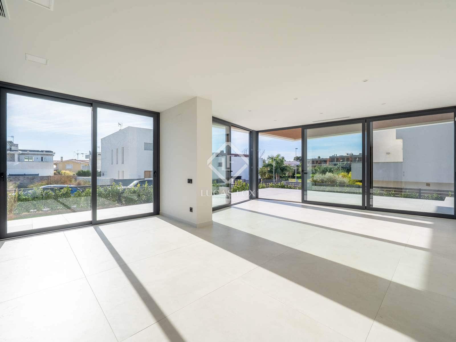 4 soveværelse Villa til salg i Cambrils med garage - € 895.000 (Ref: 7709809)