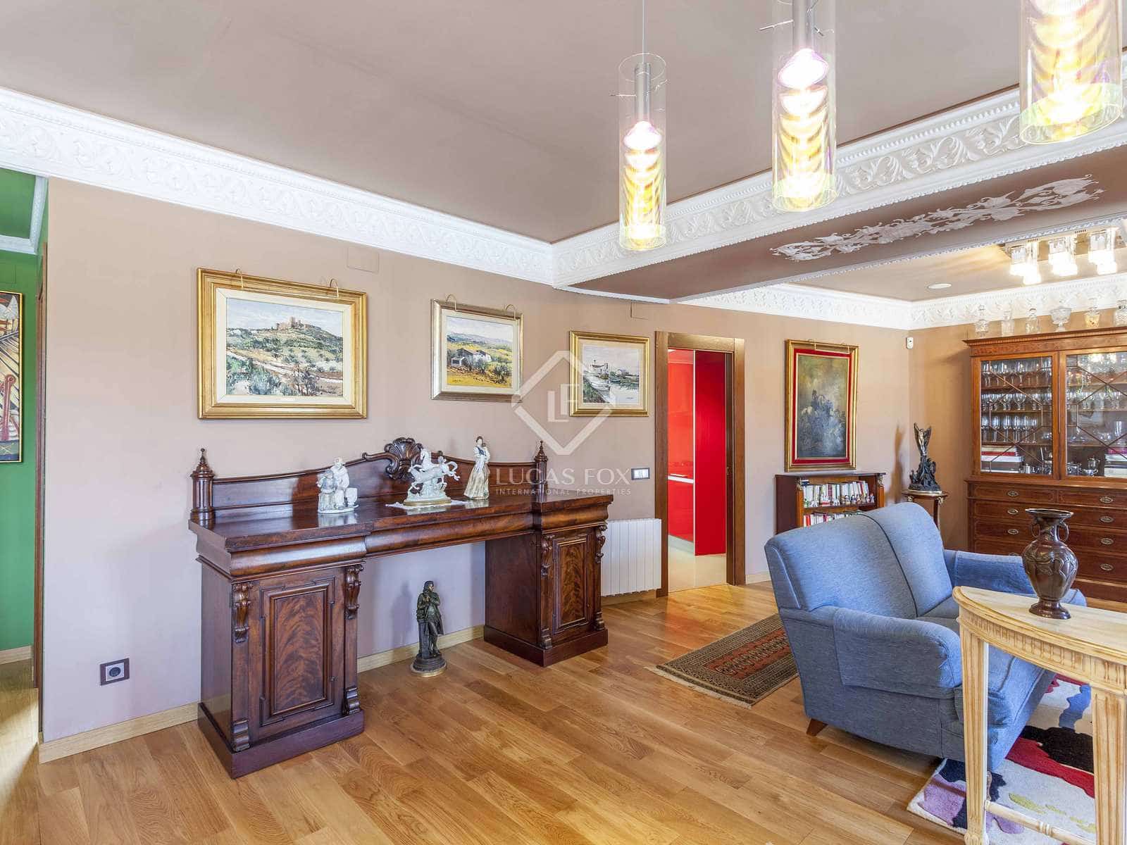 2 slaapkamer Appartement te huur in Valencia stad - € 1.800 (Ref: 7709812)