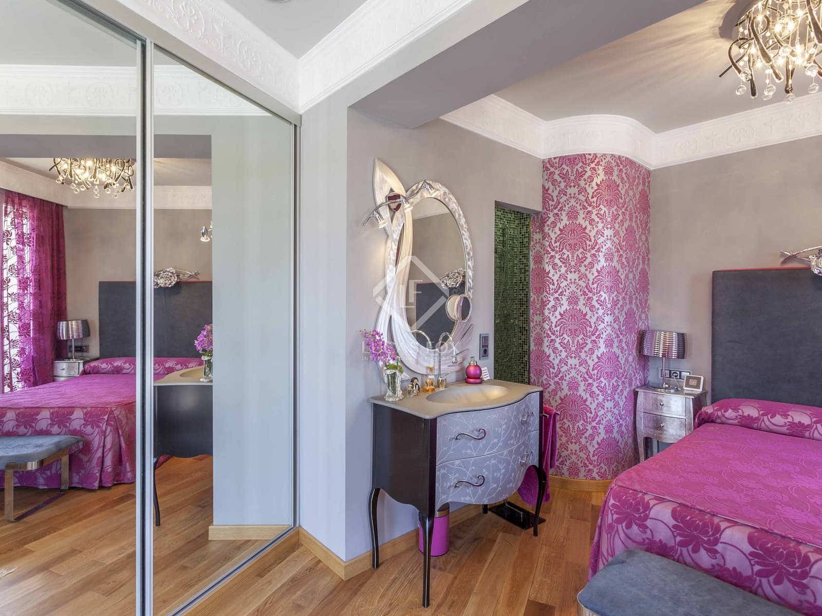 2 slaapkamer Appartement te huur in Valencia stad - € 1.800 (Ref: 7709812)