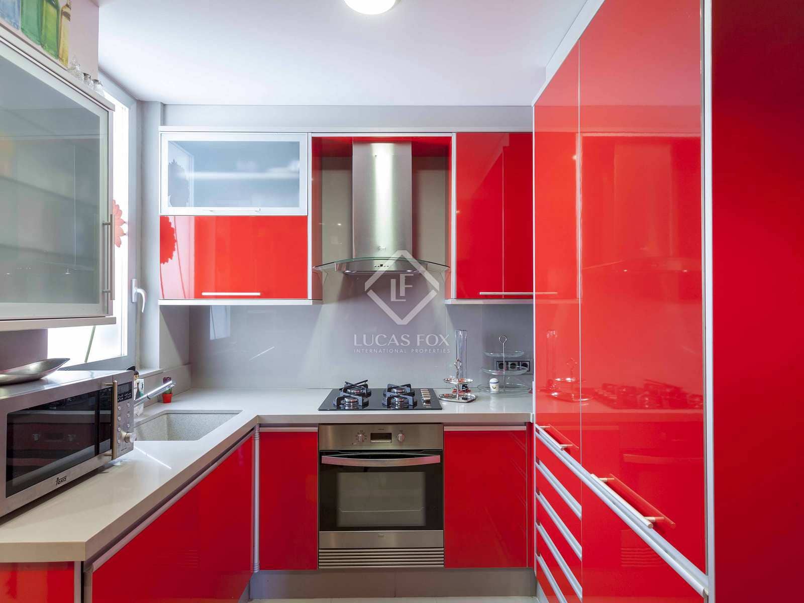 2 slaapkamer Appartement te huur in Valencia stad - € 1.800 (Ref: 7709812)