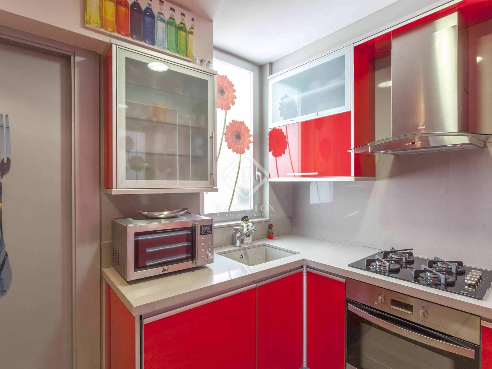 2 slaapkamer Appartement te huur in Valencia stad - € 1.800 (Ref: 7709812)