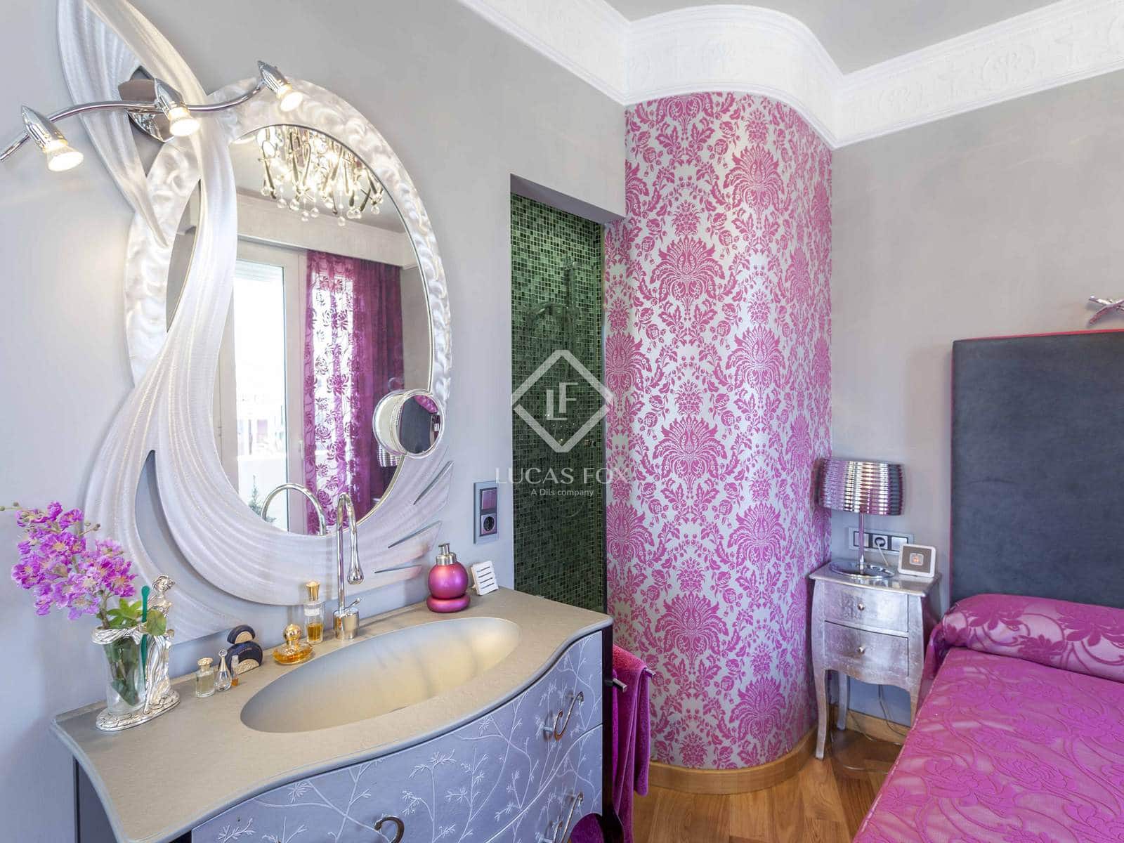 2 slaapkamer Appartement te huur in Valencia stad - € 1.800 (Ref: 7709812)