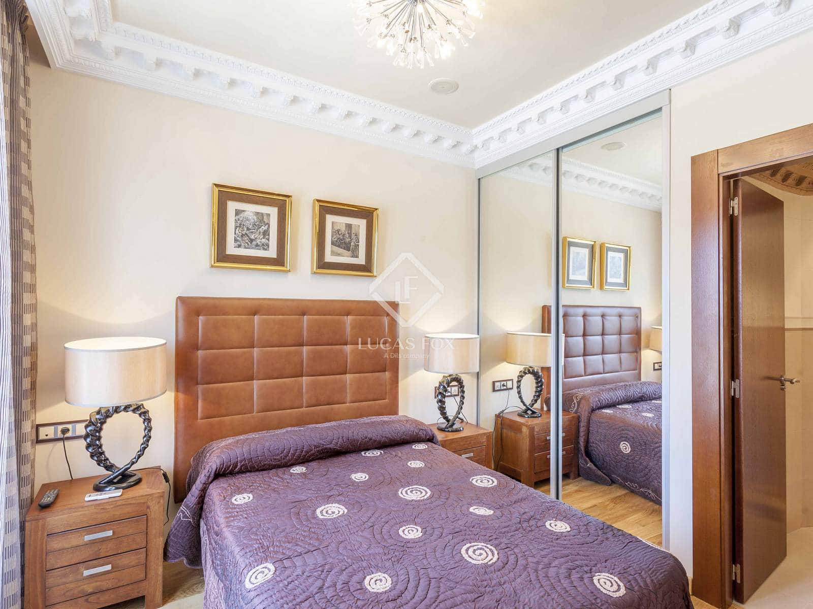 2 slaapkamer Appartement te huur in Valencia stad - € 1.800 (Ref: 7709812)