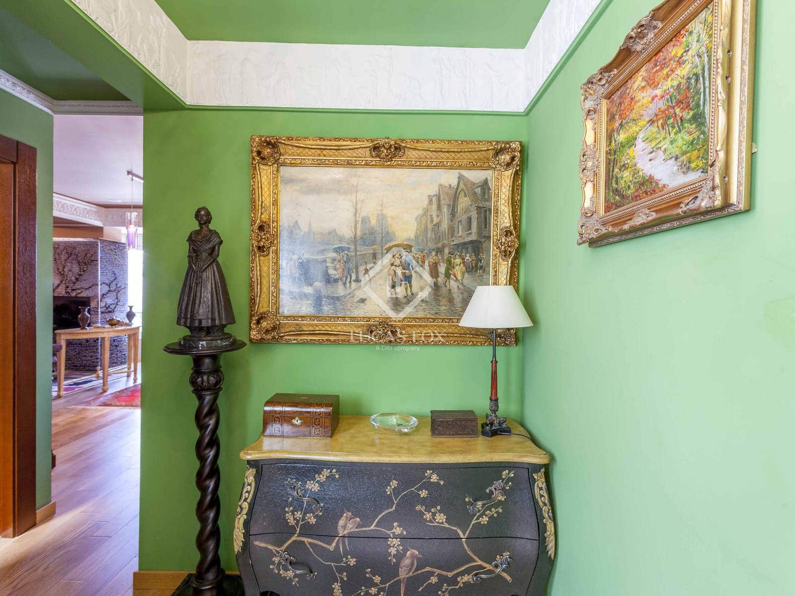 2 slaapkamer Appartement te huur in Valencia stad - € 1.800 (Ref: 7709812)