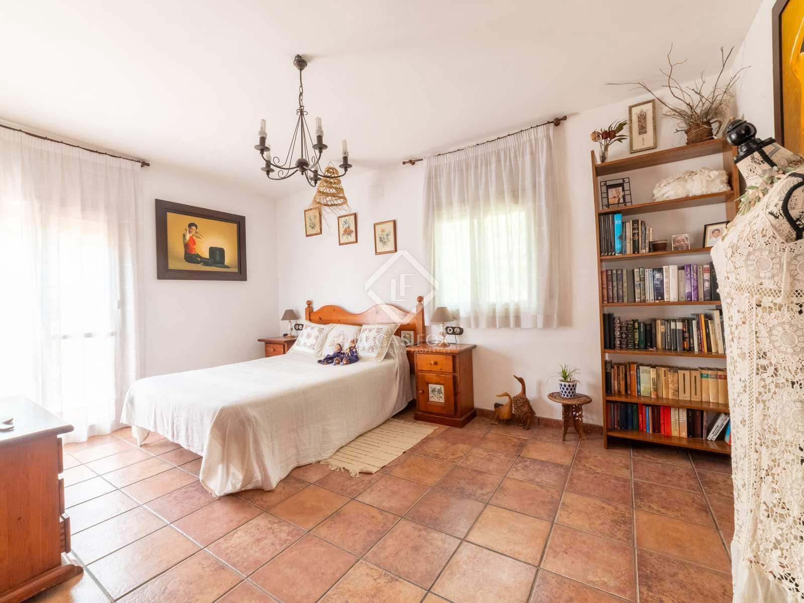 7 Zimmer Villa zu verkaufen in Castelldefels mit Pool Garage - 1.070.000 € (Ref: 7711887)