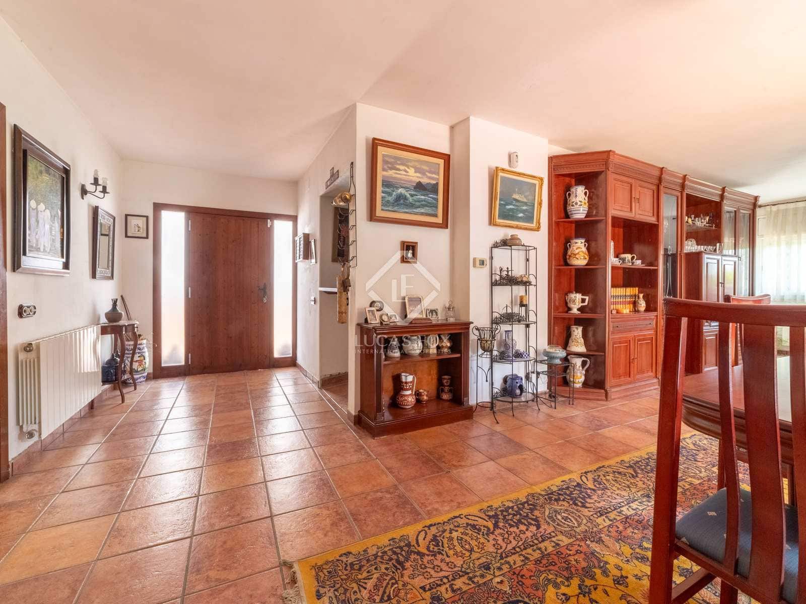 7 Zimmer Villa zu verkaufen in Castelldefels mit Pool Garage - 1.070.000 € (Ref: 7711887)
