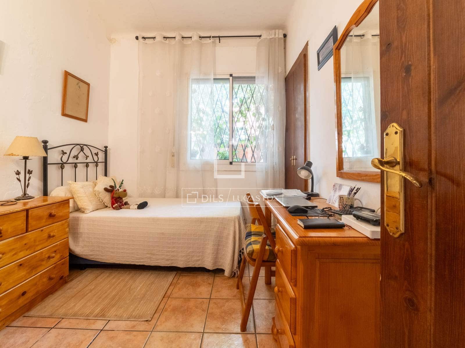 7 Zimmer Villa zu verkaufen in Castelldefels mit Pool Garage - 1.070.000 € (Ref: 7711887)