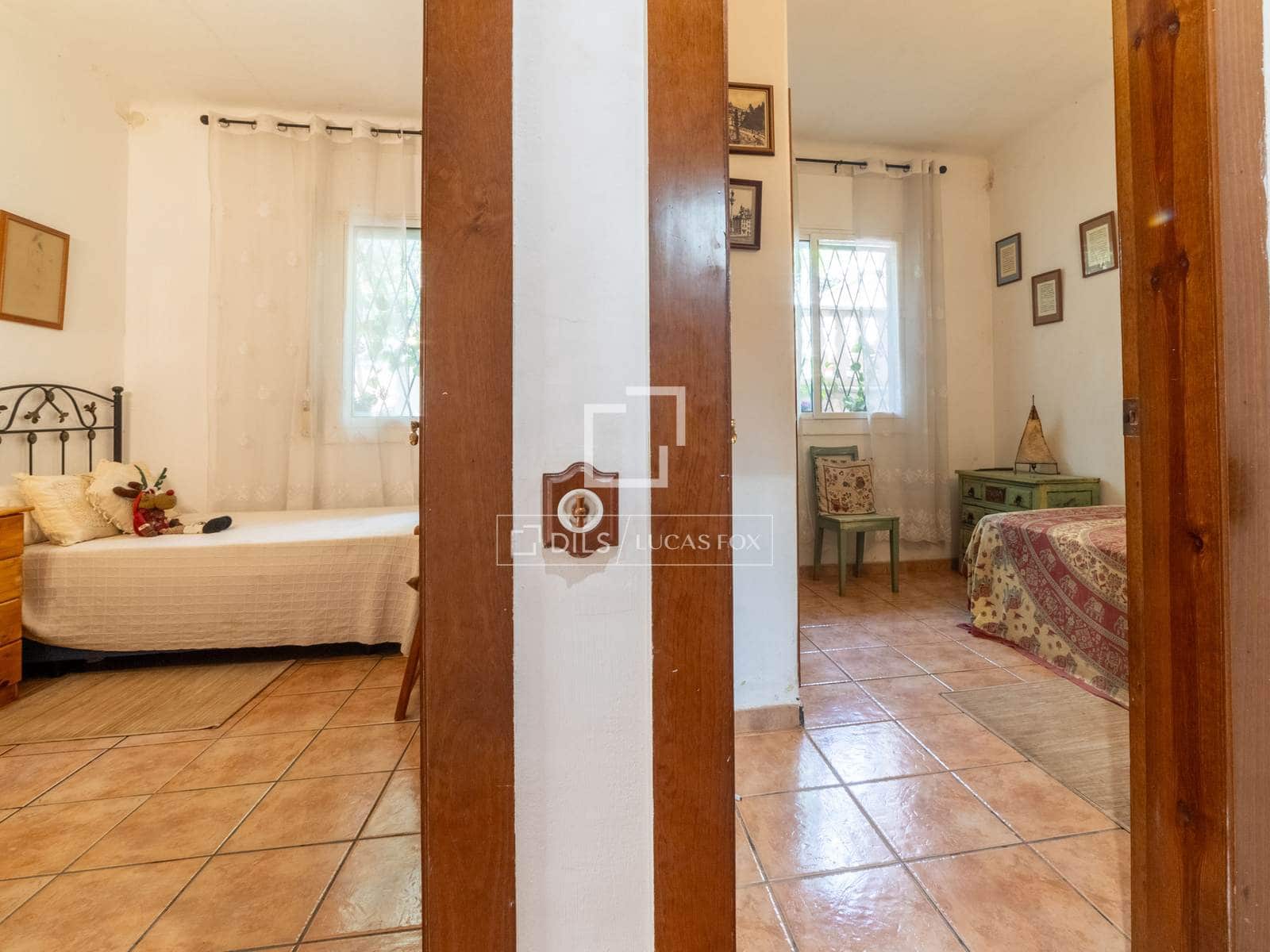7 Zimmer Villa zu verkaufen in Castelldefels mit Pool Garage - 1.070.000 € (Ref: 7711887)