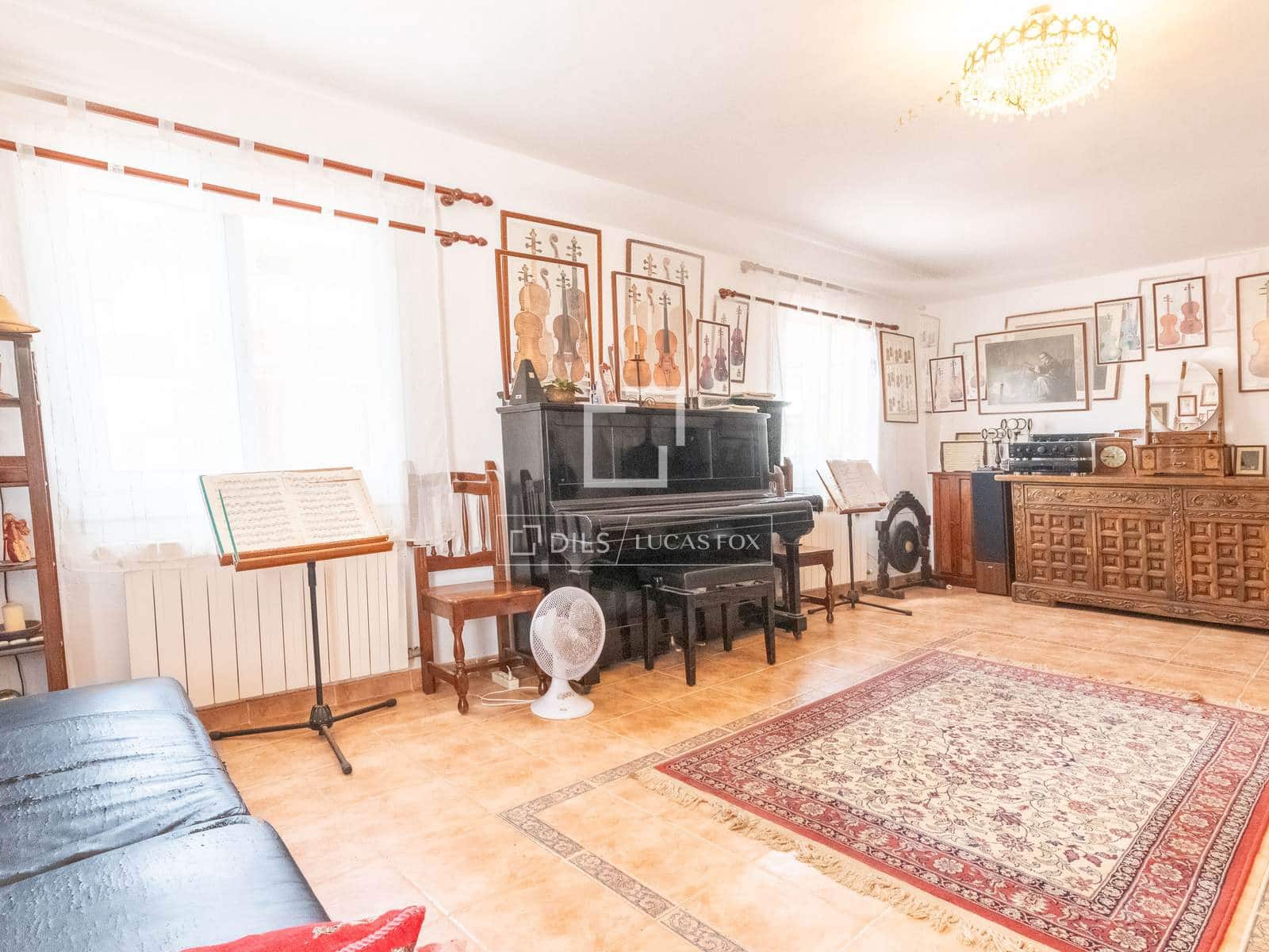 7 Zimmer Villa zu verkaufen in Castelldefels mit Pool Garage - 1.070.000 € (Ref: 7711887)