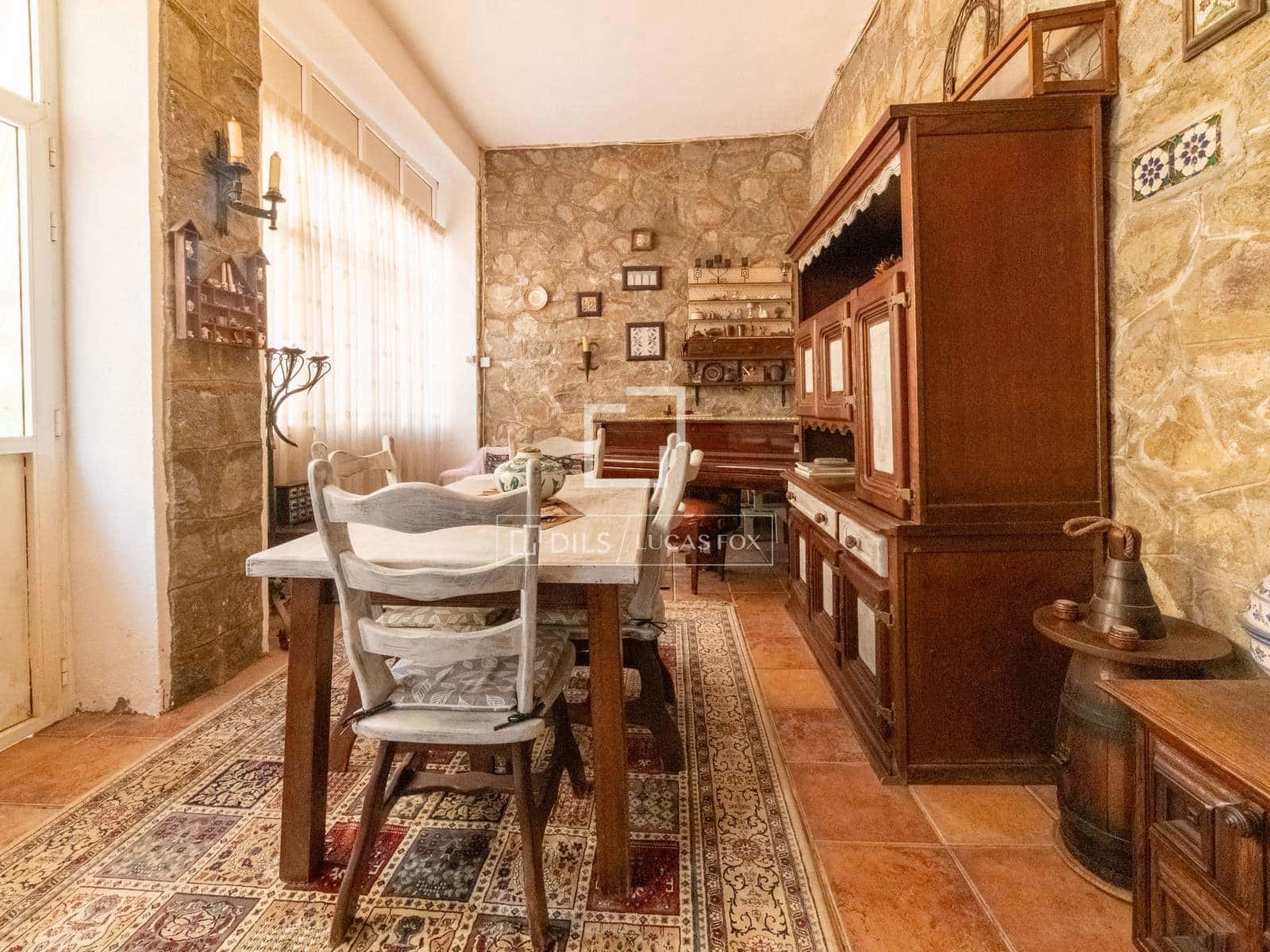 7 Zimmer Villa zu verkaufen in Castelldefels mit Pool Garage - 1.070.000 € (Ref: 7711887)