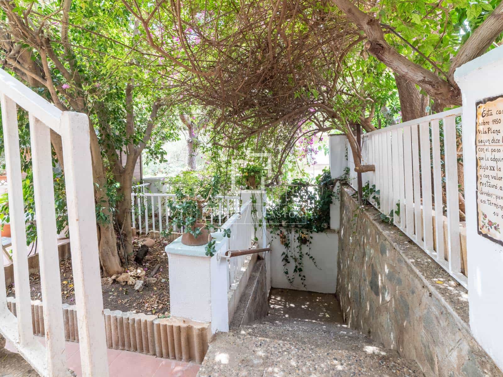 7 Zimmer Villa zu verkaufen in Castelldefels mit Pool Garage - 1.070.000 € (Ref: 7711887)
