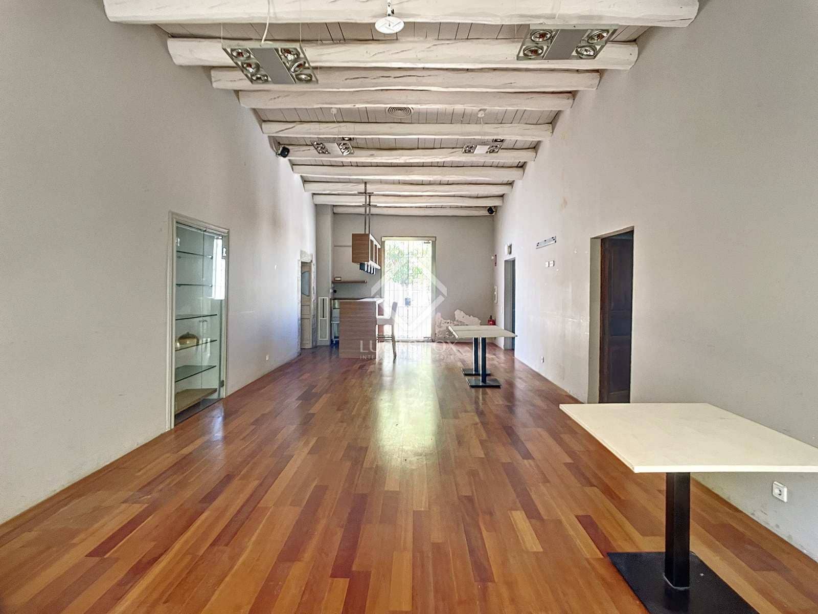 10 soveværelse Villa til salg i Sant Andreu de Llavaneres med garage - € 750.000 (Ref: 7711889)