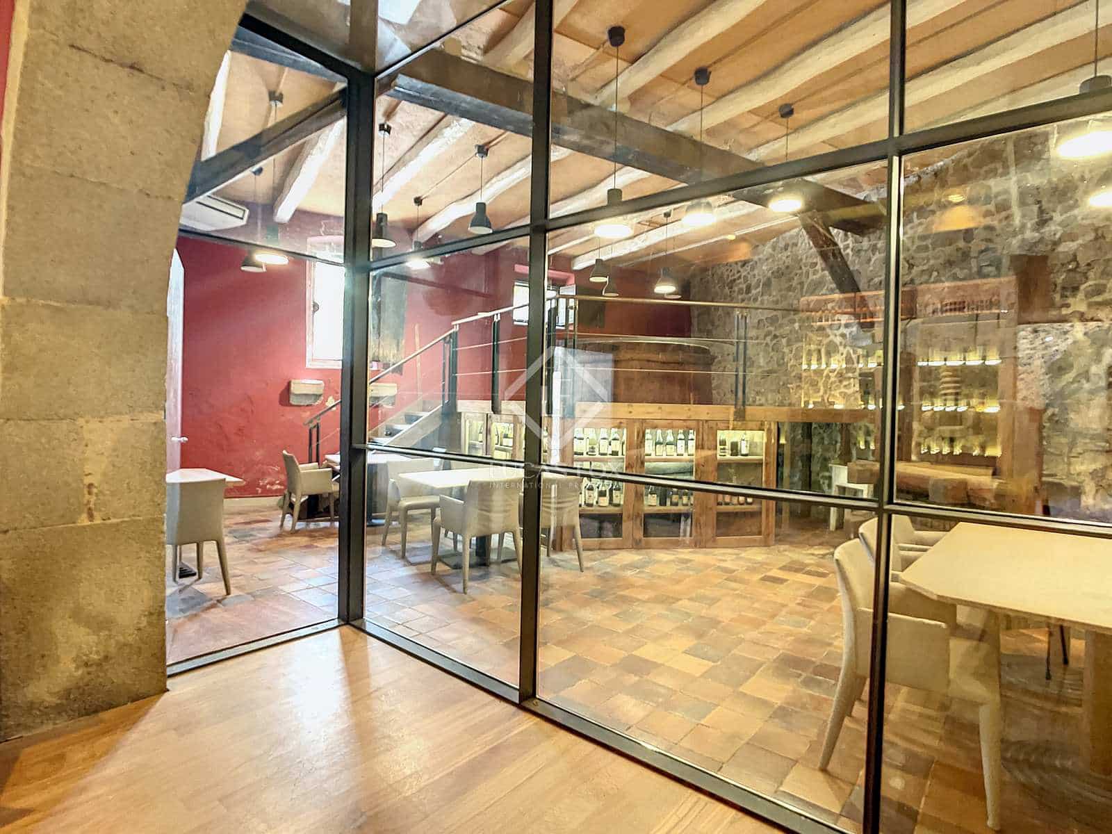 10 soveværelse Villa til salg i Sant Andreu de Llavaneres med garage - € 750.000 (Ref: 7711889)