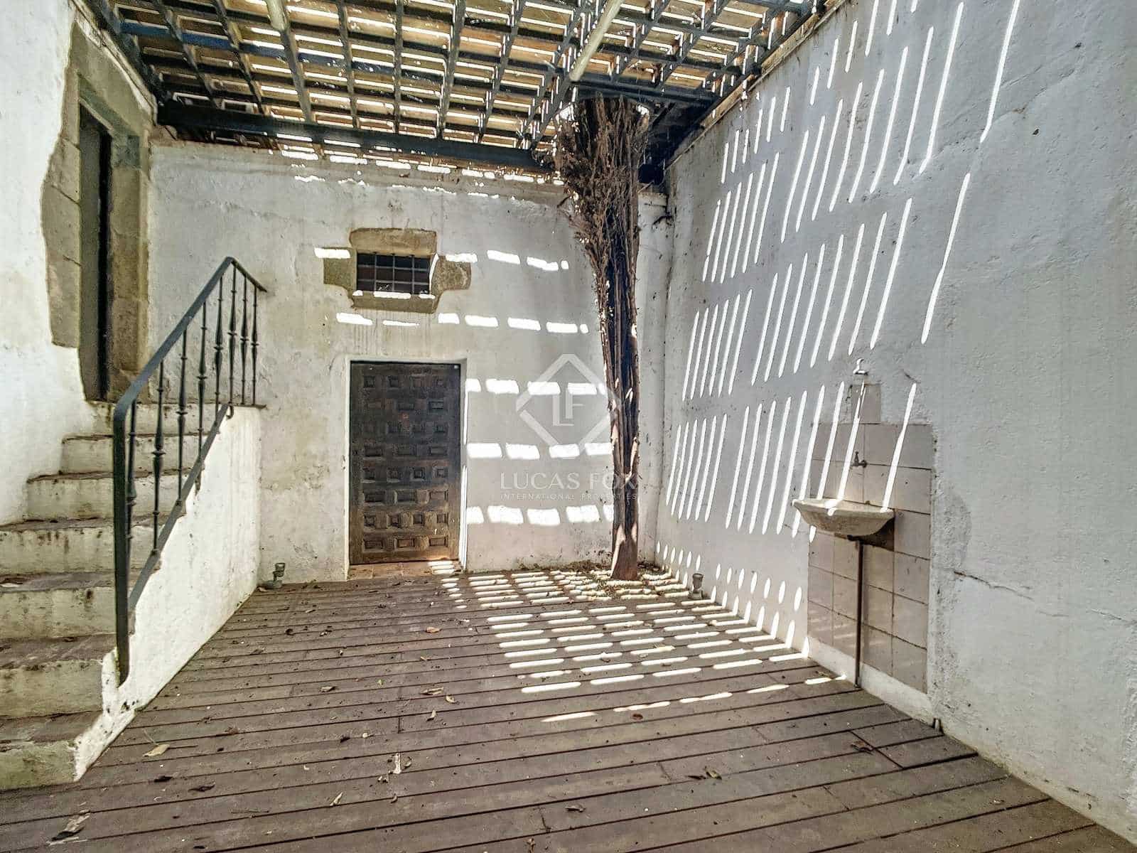 10 soveværelse Villa til salg i Sant Andreu de Llavaneres med garage - € 750.000 (Ref: 7711889)