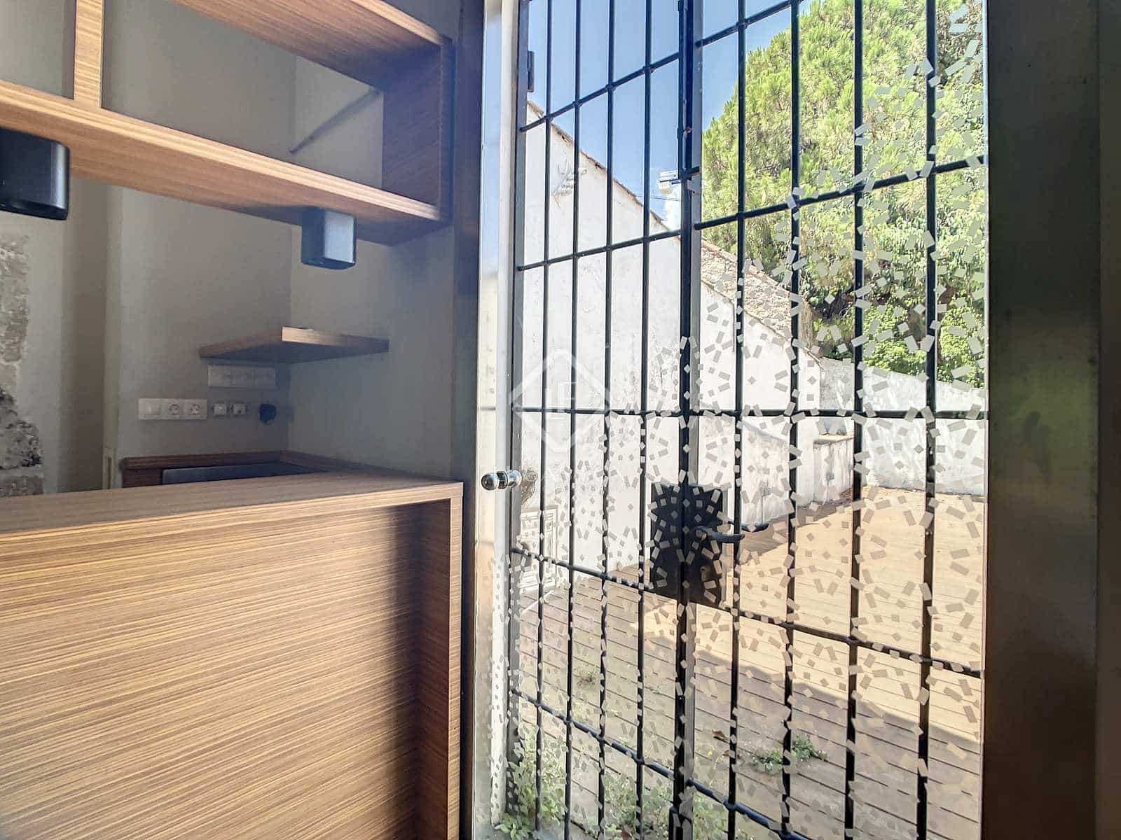 10 soveværelse Villa til salg i Sant Andreu de Llavaneres med garage - € 750.000 (Ref: 7711889)