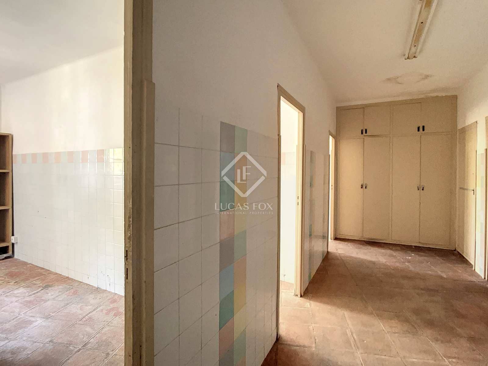 10 soveværelse Villa til salg i Sant Andreu de Llavaneres med garage - € 750.000 (Ref: 7711889)