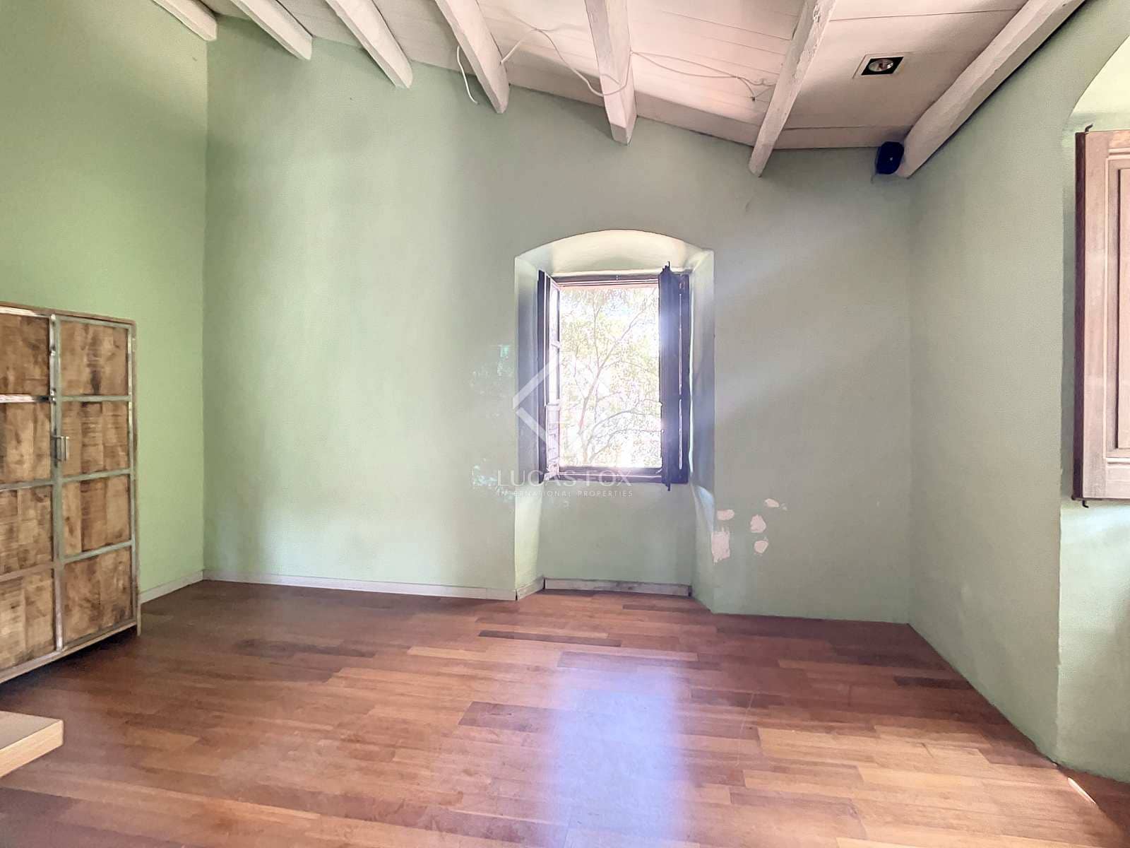 10 soveværelse Villa til salg i Sant Andreu de Llavaneres med garage - € 750.000 (Ref: 7711889)