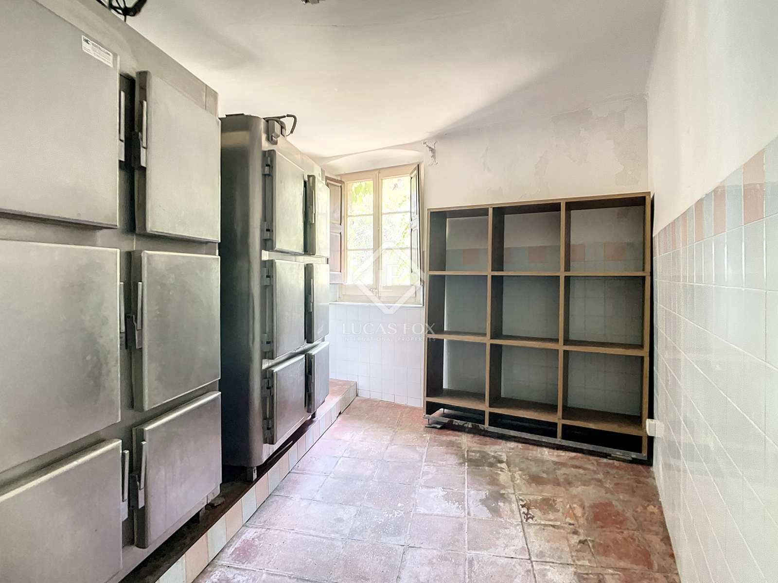 10 soveværelse Villa til salg i Sant Andreu de Llavaneres med garage - € 750.000 (Ref: 7711889)