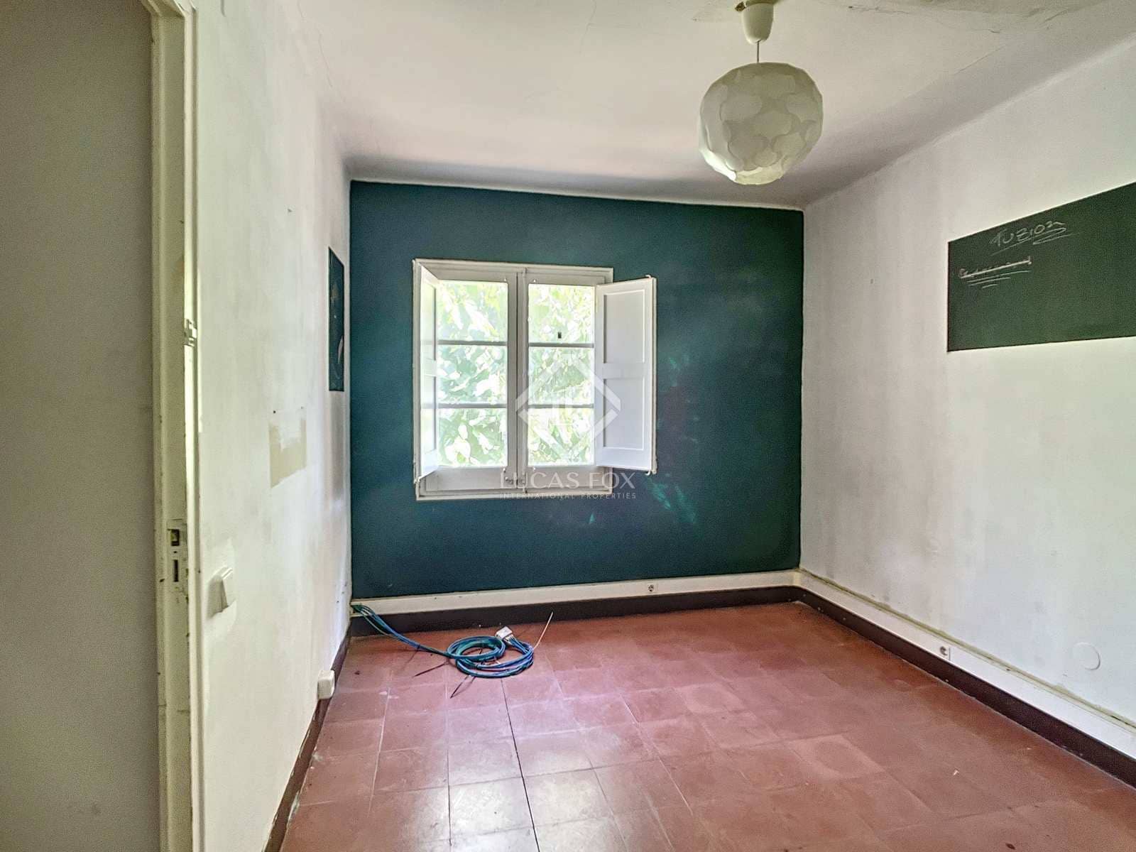 10 soveværelse Villa til salg i Sant Andreu de Llavaneres med garage - € 750.000 (Ref: 7711889)