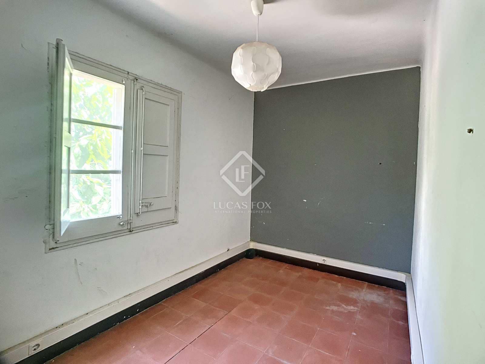 10 soveværelse Villa til salg i Sant Andreu de Llavaneres med garage - € 750.000 (Ref: 7711889)