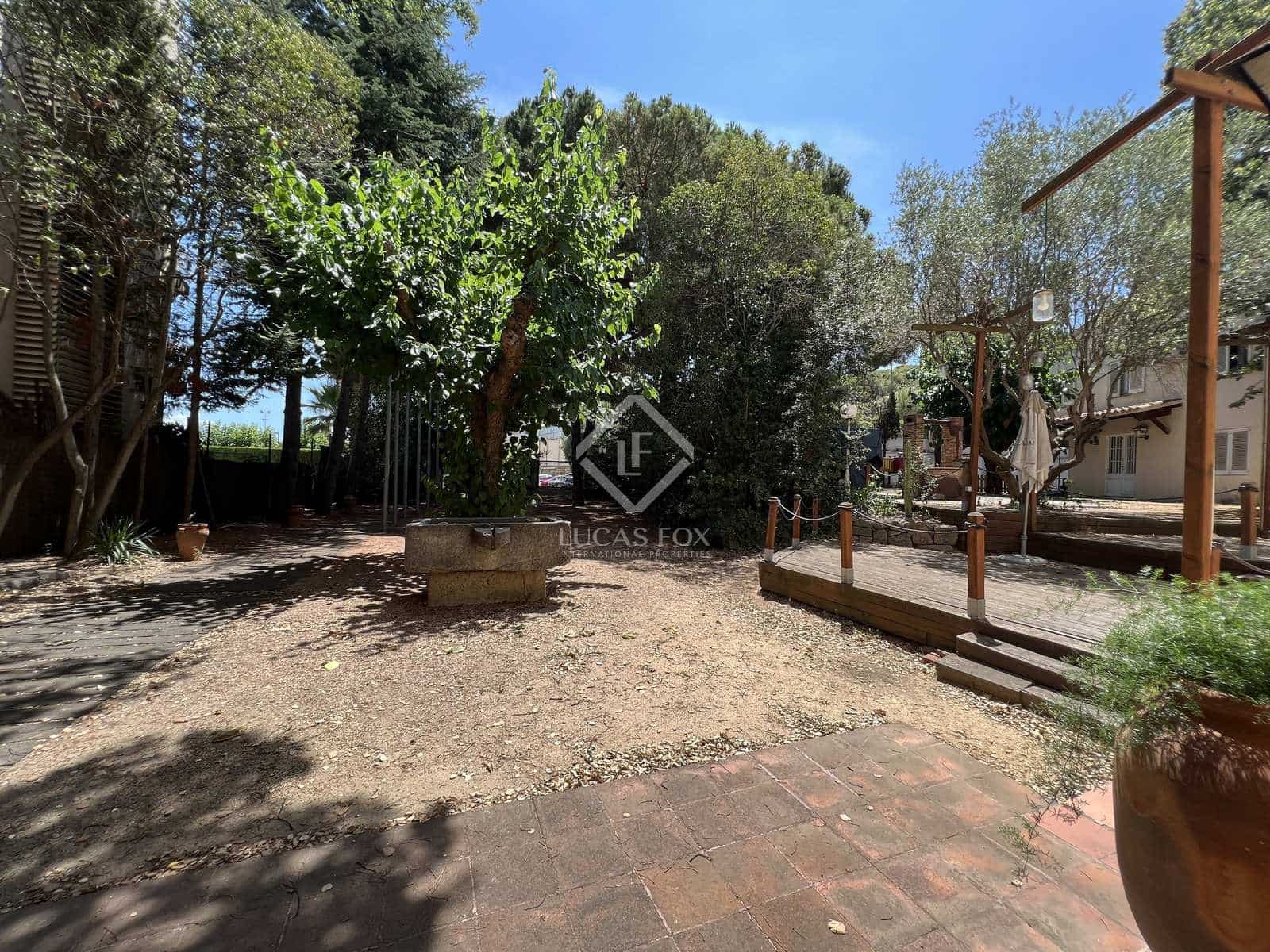 10 soveværelse Villa til salg i Sant Andreu de Llavaneres med garage - € 750.000 (Ref: 7711889)