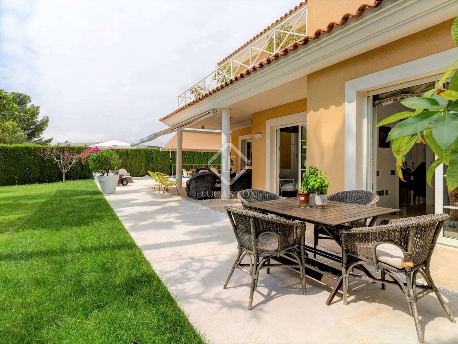 5 soveværelse Villa til salg i Tarragona by med swimmingpool garage - € 1.900.000 (Ref: 7711894)