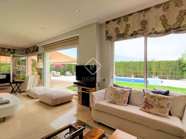 5 chambre Villa/Maison à vendre à Tarragone ville avec piscine garage - 1 900 000 € (Ref: 7711894)