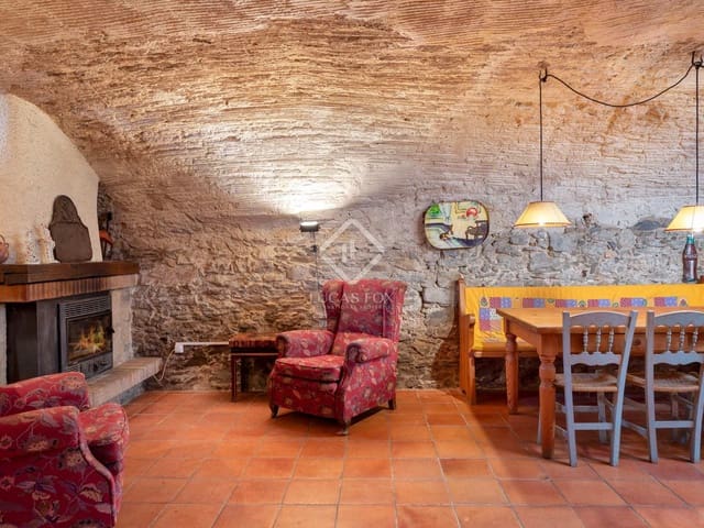 4 camera da letto Finca/Casa di Campagna in vendita in Flaçà con piscina garage - 850.000 € (Rif: 7713954)