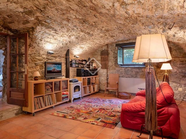 4 camera da letto Finca/Casa di Campagna in vendita in Flaçà con piscina garage - 850.000 € (Rif: 7713954)