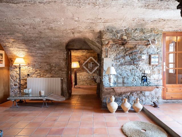 4 camera da letto Finca/Casa di Campagna in vendita in Flaçà con piscina garage - 850.000 € (Rif: 7713954)