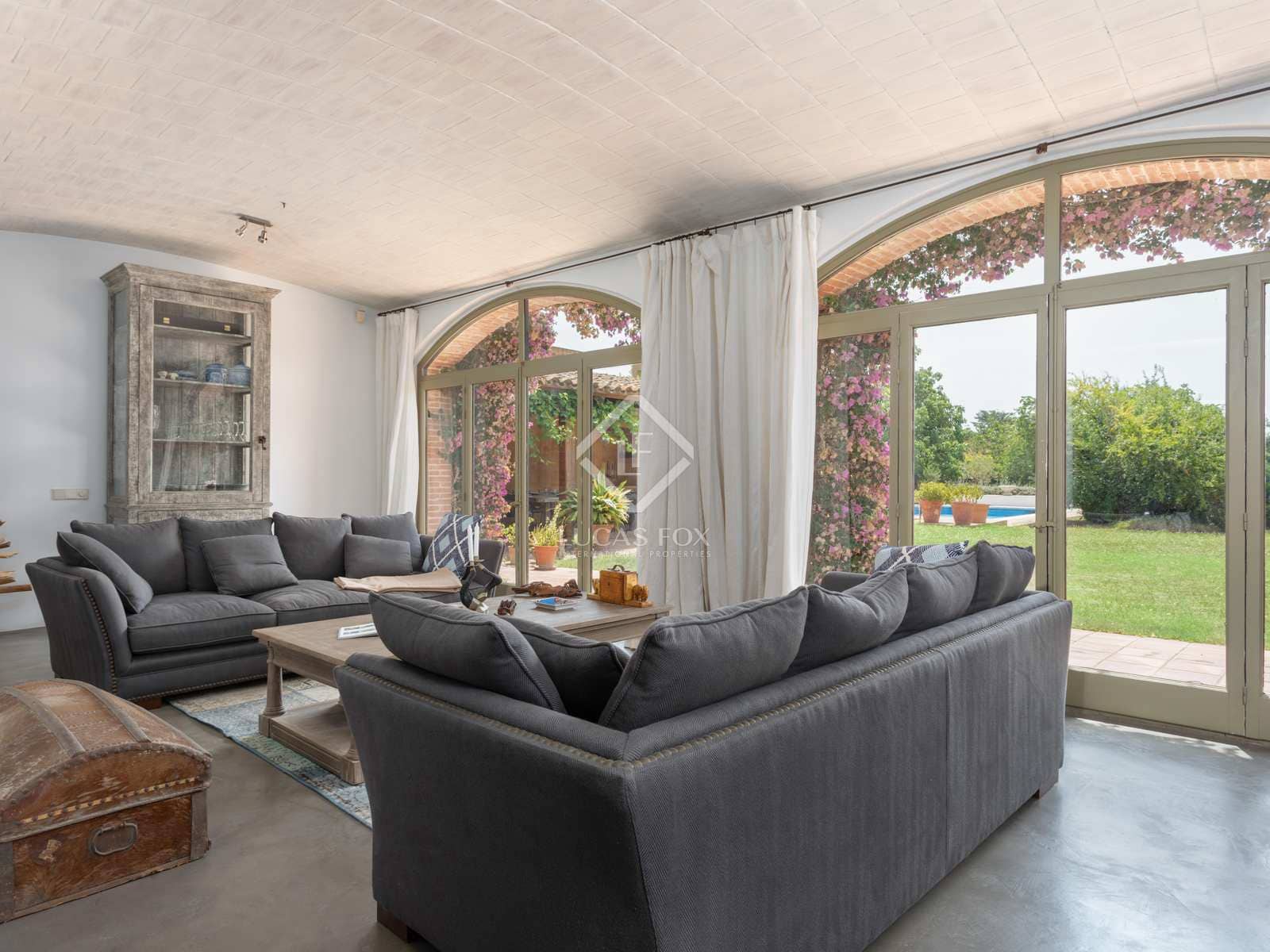 5 bedroom Villa for sale in Ullastret with pool garage - € 3,450,000 (Ref: 7716595)