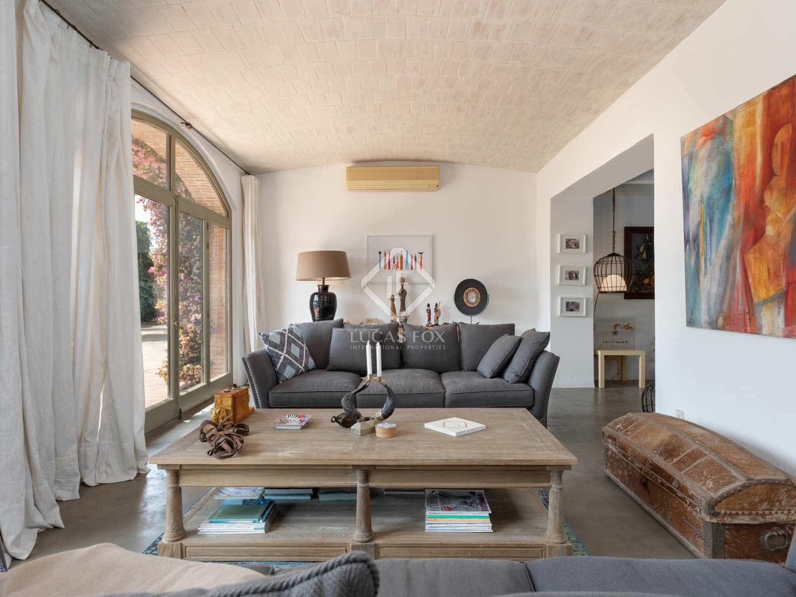 5 bedroom Villa for sale in Ullastret with pool garage - € 3,450,000 (Ref: 7716595)