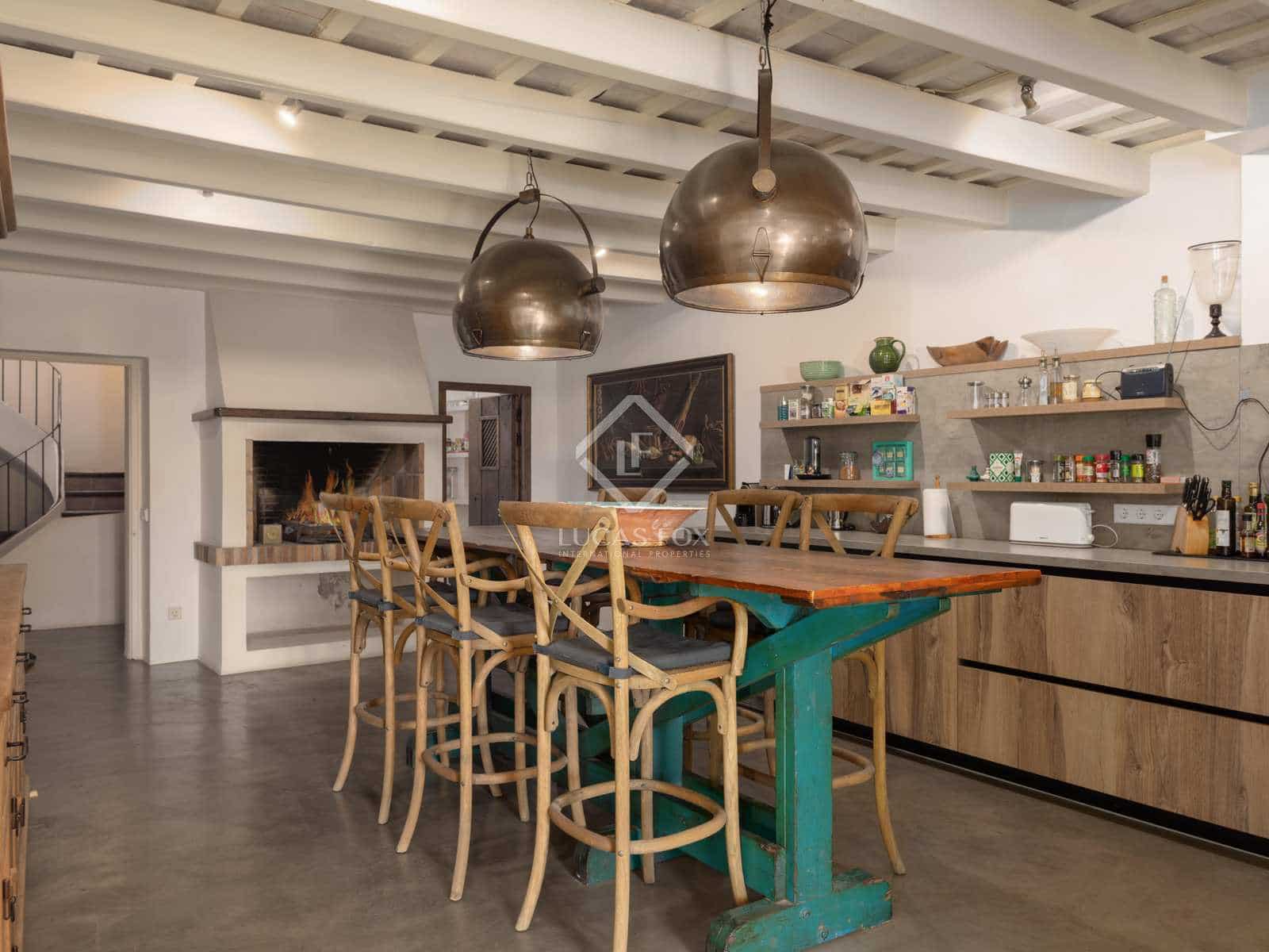 5 bedroom Villa for sale in Ullastret with pool garage - € 3,450,000 (Ref: 7716595)