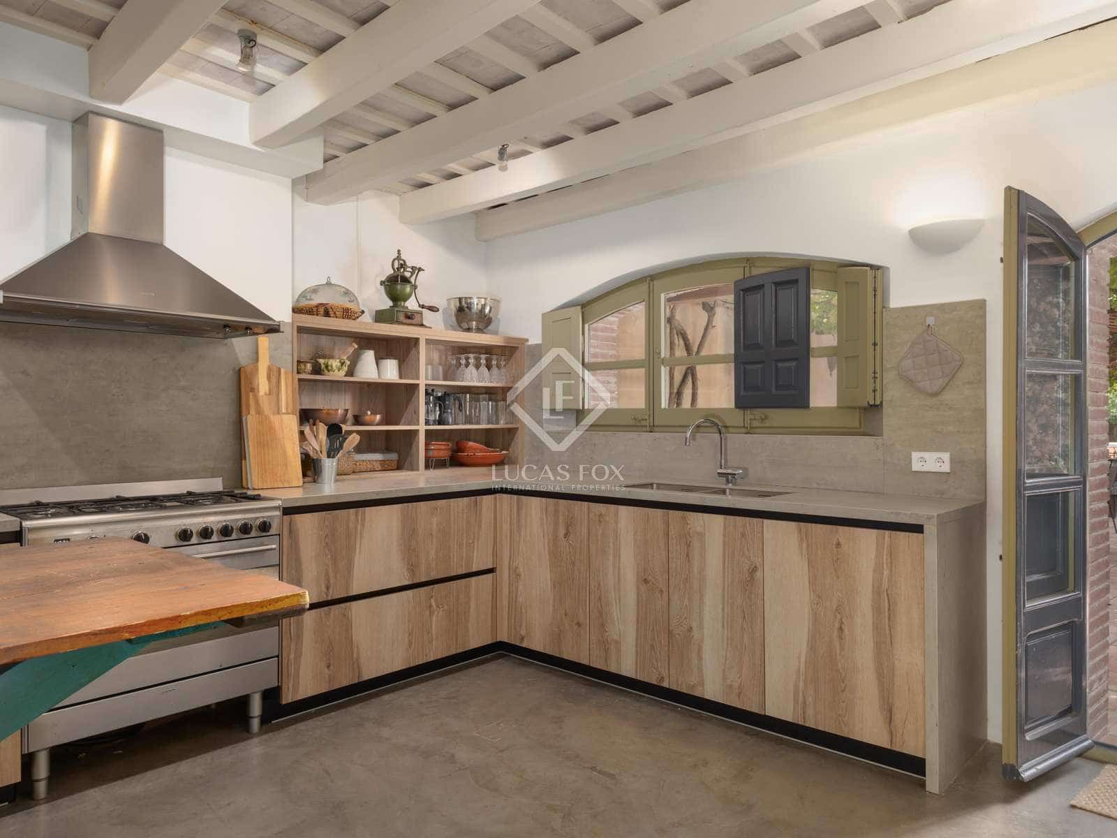 5 bedroom Villa for sale in Ullastret with pool garage - € 3,450,000 (Ref: 7716595)