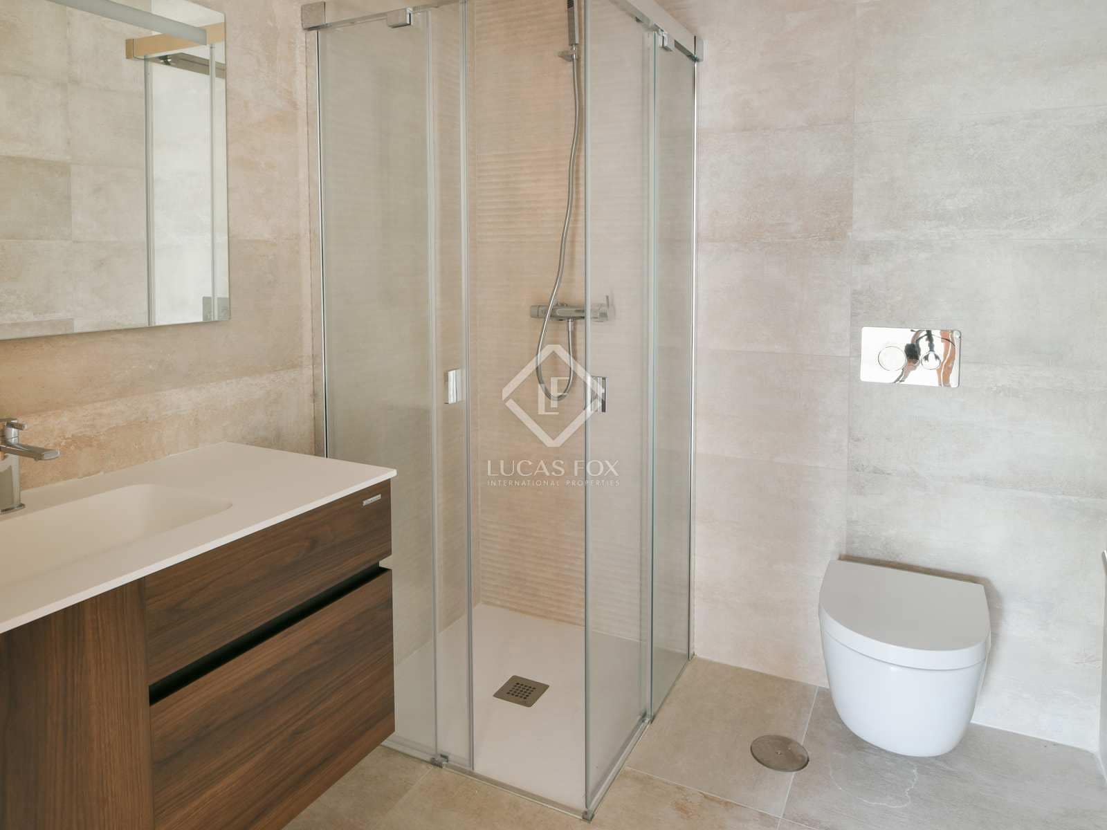 Commercieel te koop in Malaga stad met garage - € 855.000 (Ref: 7716598)